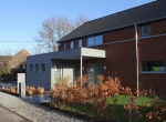 La façade et l’entrée du cabinet